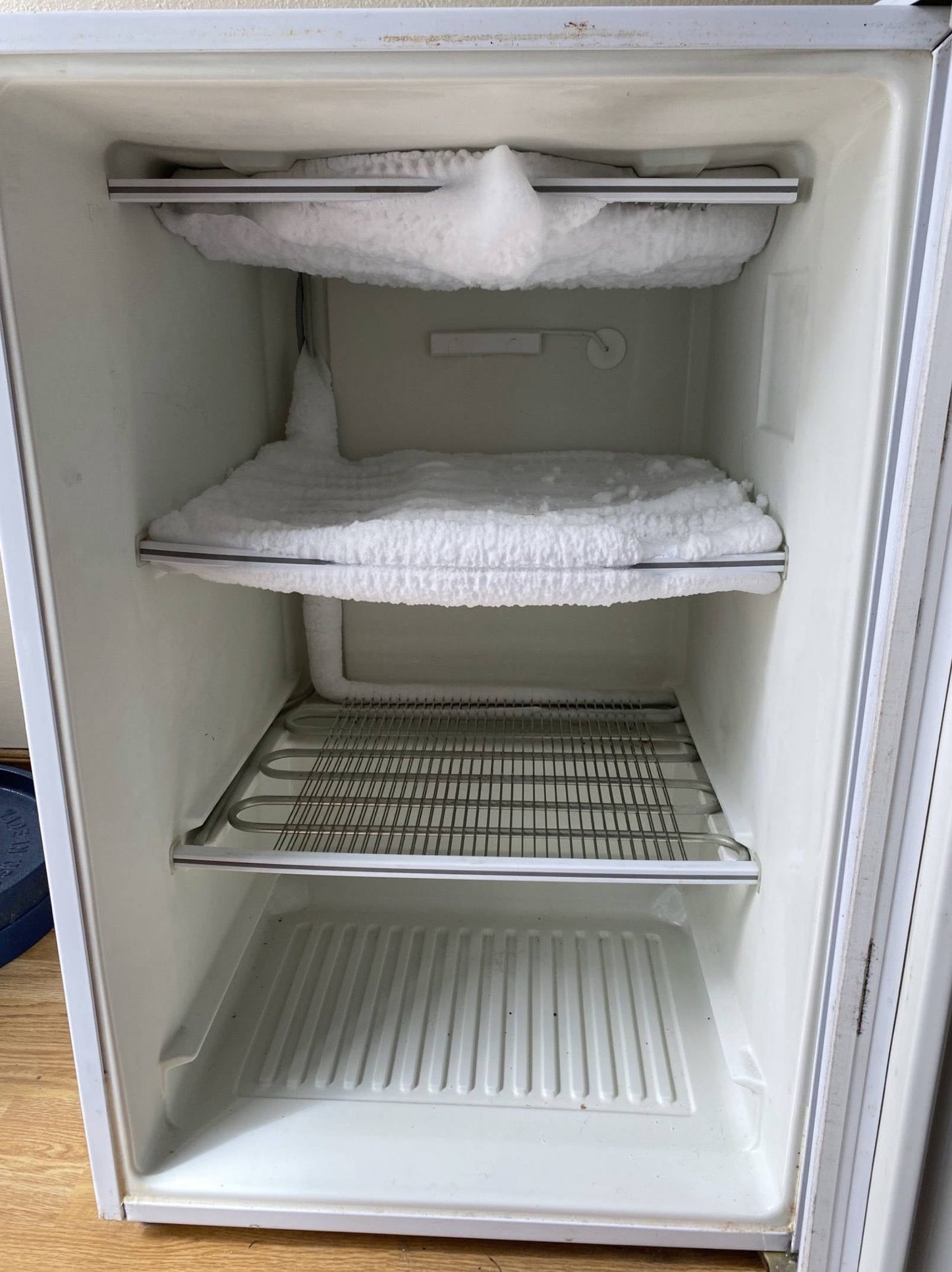 Compact Refrigerator
